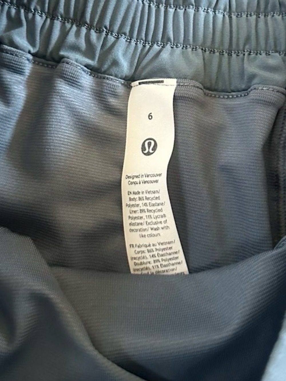 Lululemon Hotty Hot High-Rise Lined
Short 4" size 6 NWT - Picture 8 of 11